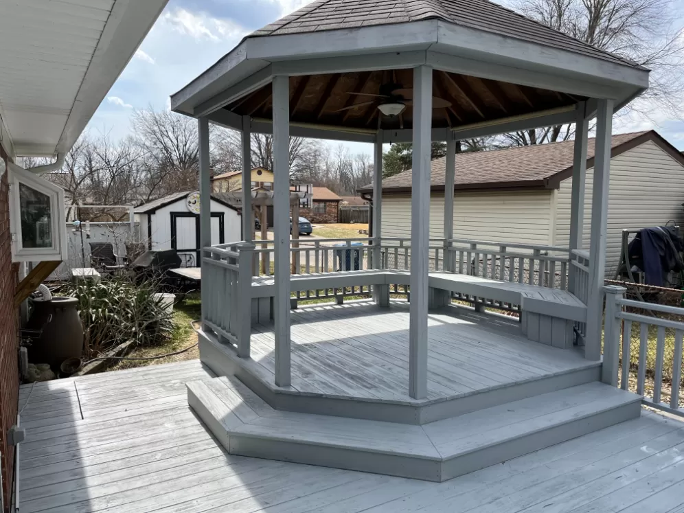 Deck Washing, Repairing, and Staining in Indianapolis, IN