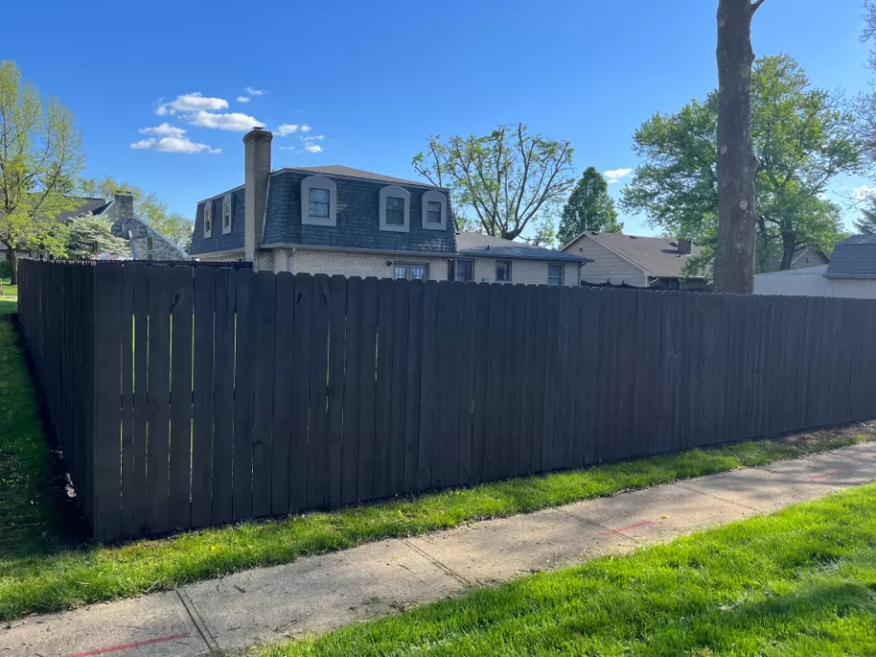 Fence Washing and Painting in Indianapolis, IN